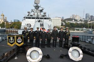 INS Sahyadri इंद्र-2026 नौसैनिक अभ्यास में भाग लेने के लिए रूस पहुंचा