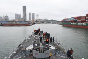 Indian Navy के 3 जहाज कोलंबो पहुंचे, Sri Lanka Navy के साथ होंगी प्रशिक्षण गतिविधियां