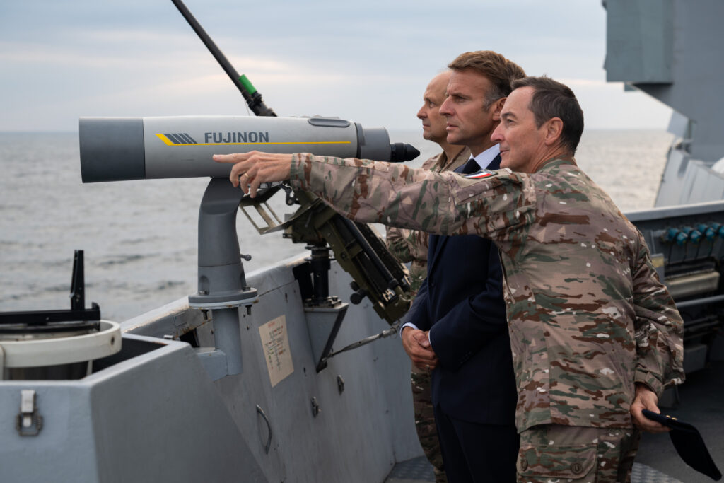 France ने Le Vigilant पनडुब्बी से M51.3 Missile का पहला लॉन्च किया,राष्ट्रपति Emmanuel Macron ने देखा परीक्षण