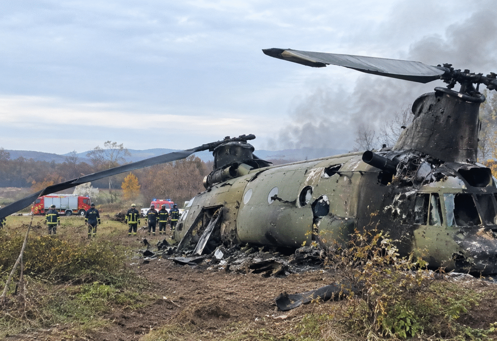 Bosnia में Italy का CH-47 चिनूक हेलिकॉप्टर क्रैश, 4 लोगों की हुई मौत और 11 घायल