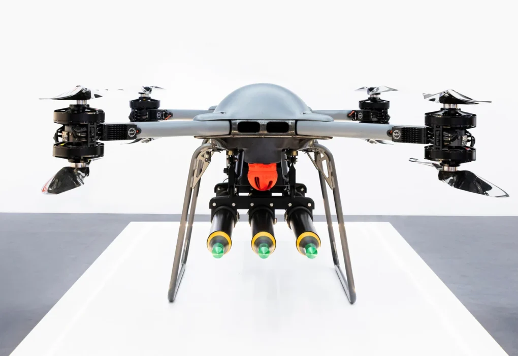 ब्रिटेन के TRV-150 DRONE ने एक ही उड़ान में कई हवाई लक्ष्यों पर दागे रॉकेट, ड्रोन-रोधी क्षमता का प्रदर्शन