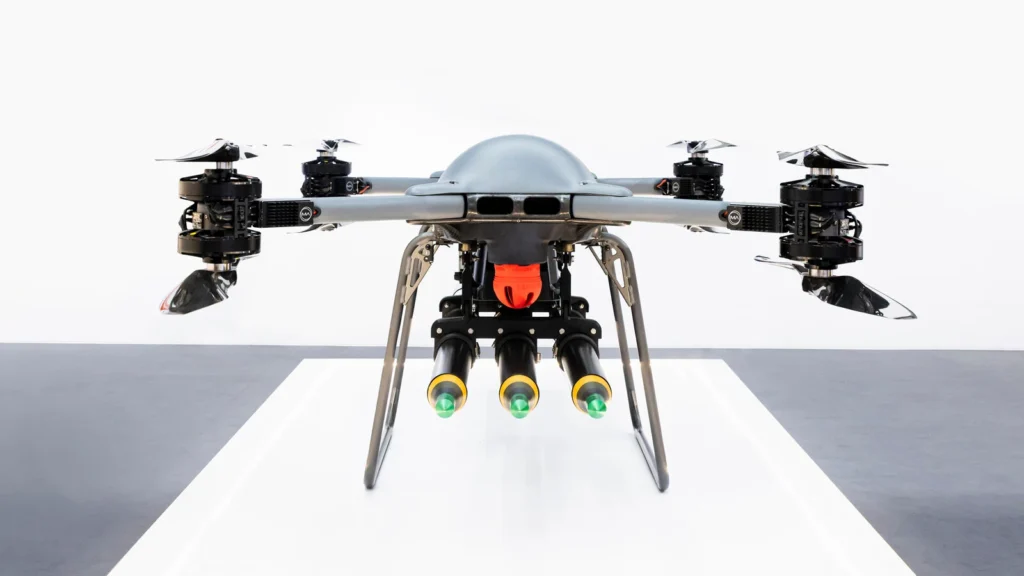 ब्रिटेन के TRV-150 DRONE ने एक ही उड़ान में कई हवाई लक्ष्यों पर दागे रॉकेट, ड्रोन-रोधी क्षमता का प्रदर्शन