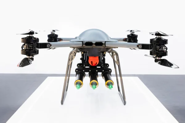 ब्रिटेन के TRV-150 DRONE ने एक ही उड़ान में कई हवाई लक्ष्यों पर दागे रॉकेट, ड्रोन-रोधी क्षमता का प्रदर्शन