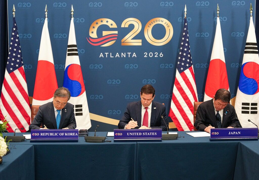 US, Japan और South Korea ने बनाया Trilateral Arctic Pacific Partnership, North Korea पर भी जताई सख्ती