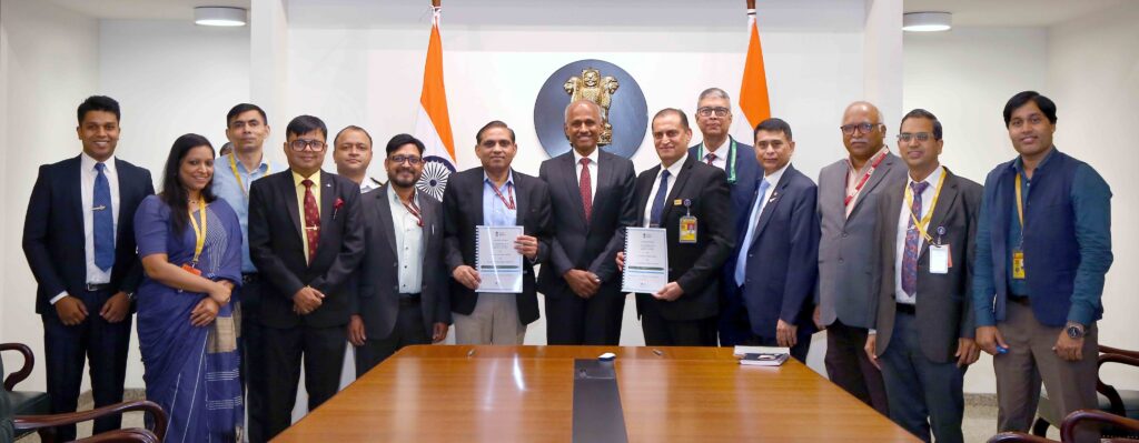 Indian Air Force के लिए GSAT-7C और नौसेना के लिए Varunastra Torpedo खरीदेगा रक्षा मंत्रालय, ₹4,106 करोड़ के अनुबंध